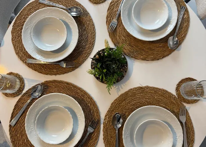 Apartment Cozy Yellow