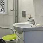 Cozy Yellow 아파트 이스탄불